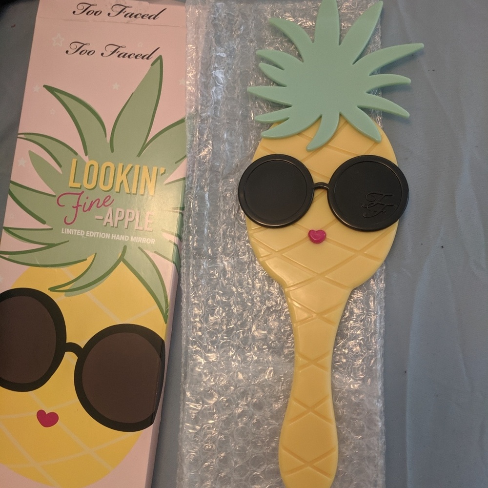 Fineapple mirror too faced